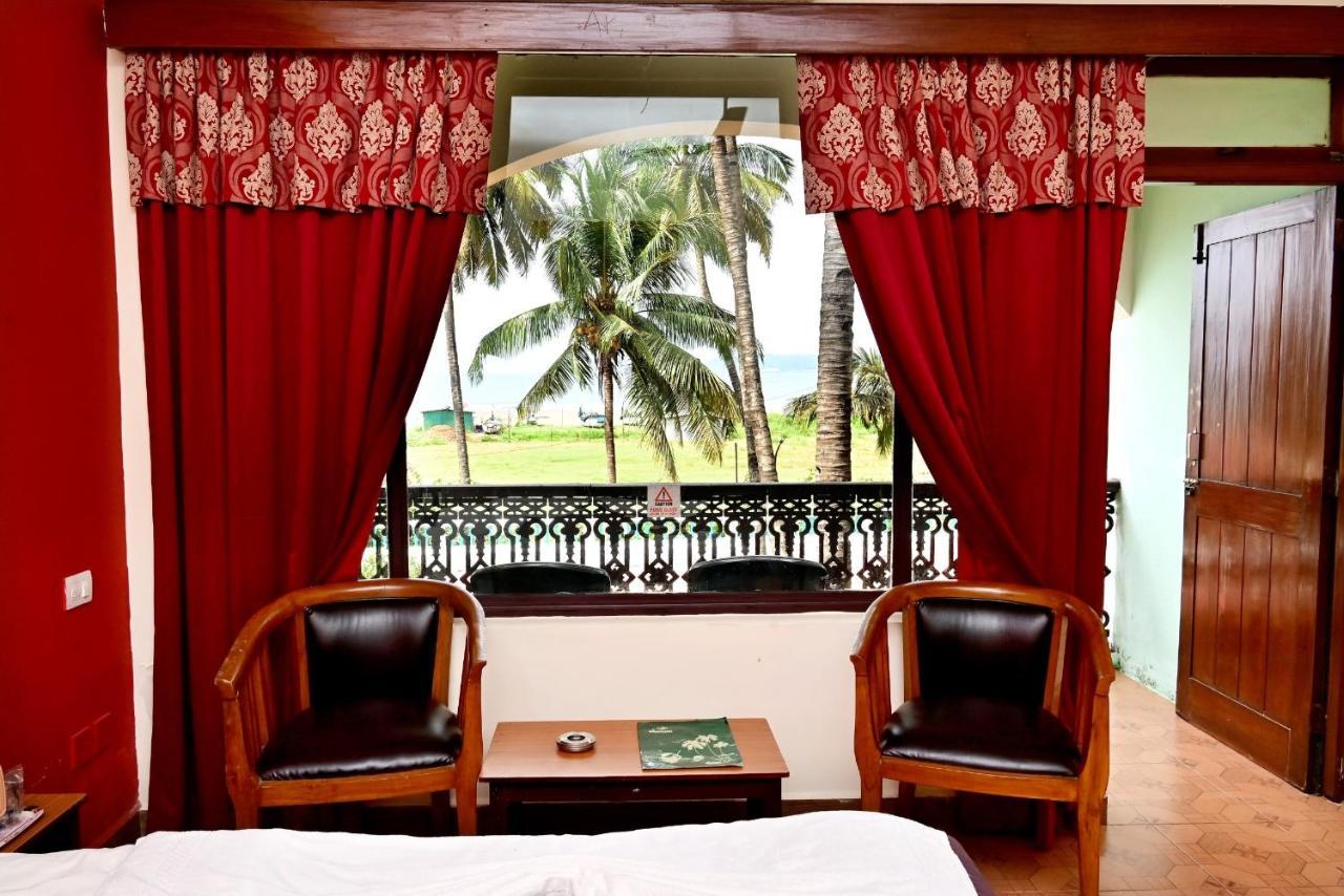 Swimsea Beach Resort, A Beach Property Panaji Buitenkant foto